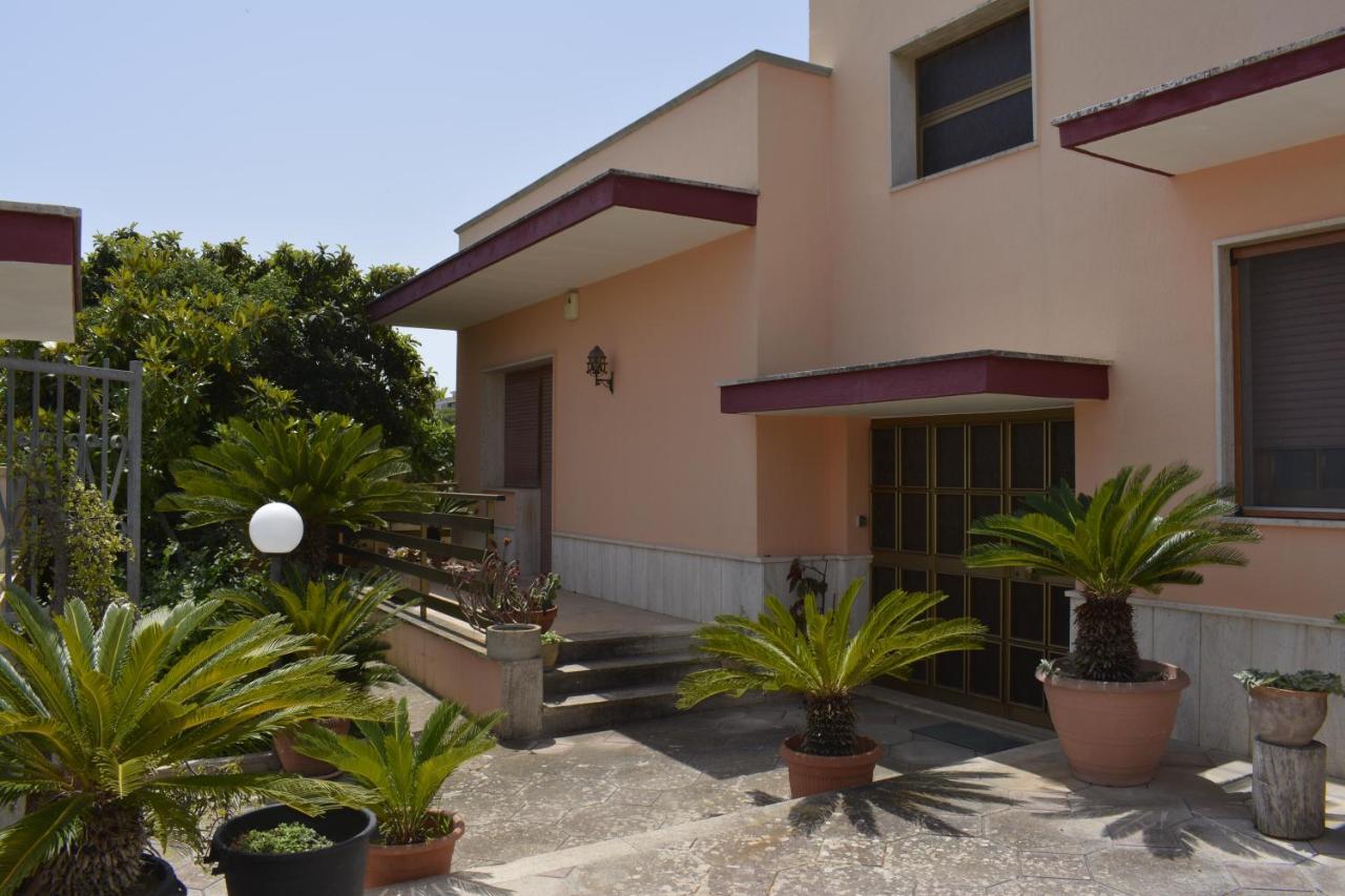 Casa Vacanza Pietro E Nina Lecce Extérieur photo